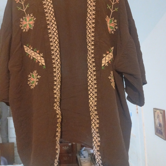 Short embroidery forever 21 fashion casual open  kimono jacket. - Picture 4 of 4